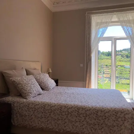 Casa De Carrapatelo メザン・フリーオ