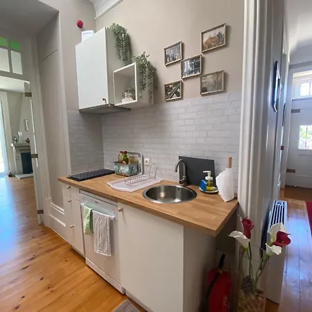 ゲストハウス Casa De Carrapatelo 3*